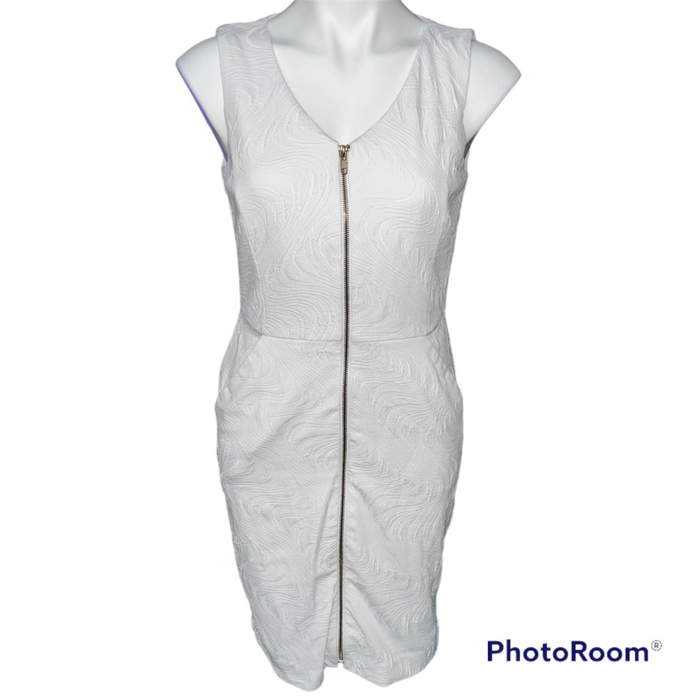Chetta B White Zip Up Front Sleeveless Sheath Dress - Size 4